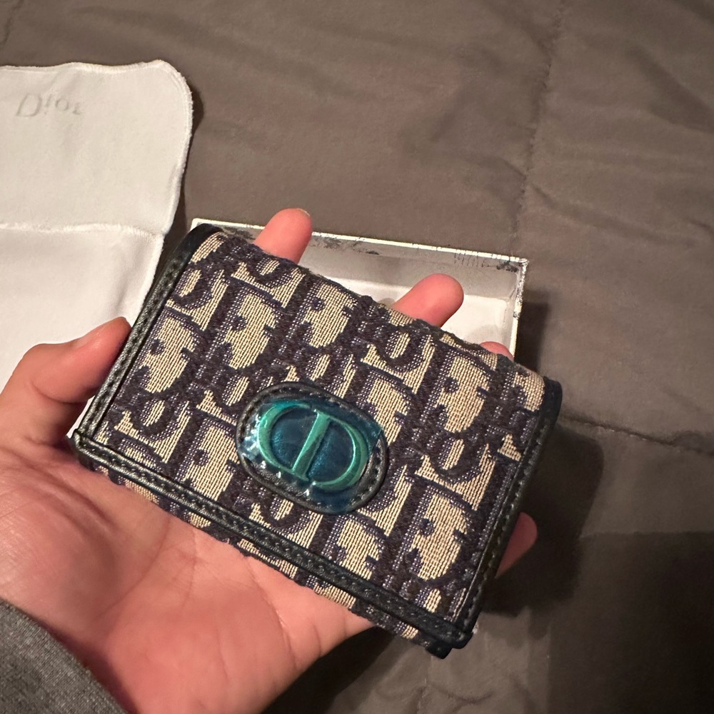 Dior wallet unisex